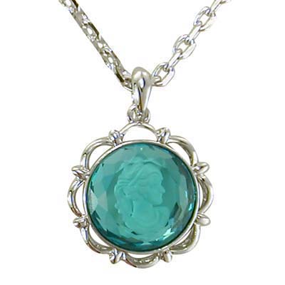 Crystal Cameo Victoria Silvering Necklace